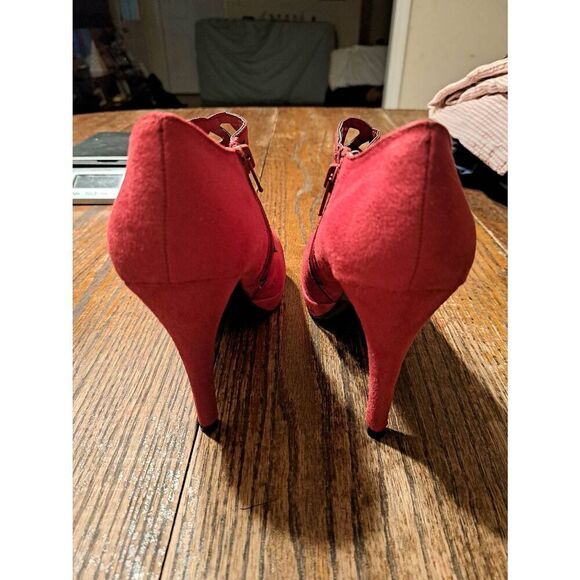 IMPO Women’s 7.5 Red Faux Suede Caged Stiletto High Heel Dress Shoes Zip Side - Picture 5 of 7
